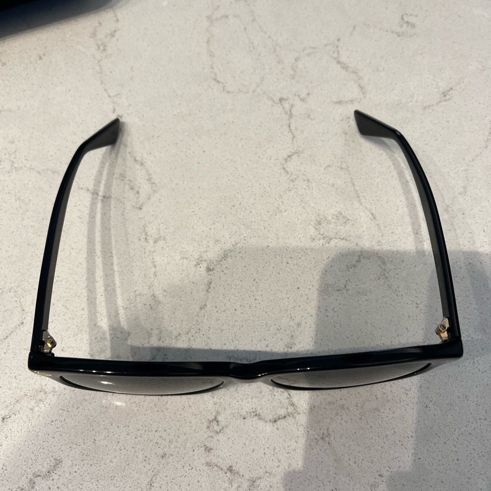 Gucci Eyewear Round Frame Sunglasses Black - Picture 10 of 11